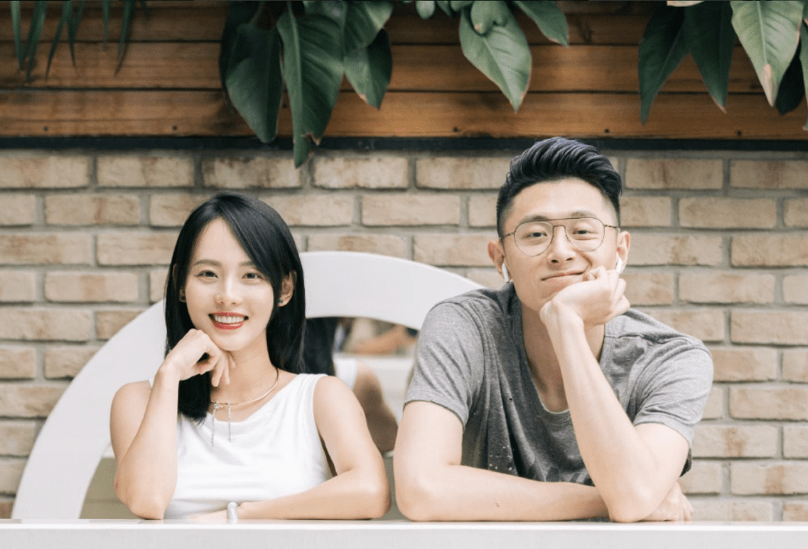 结婚5年未见面就离婚的小说